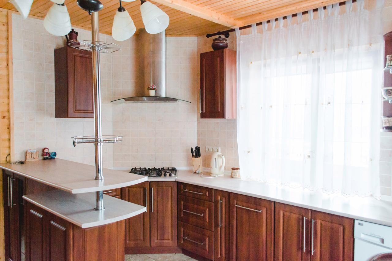 Kryvyi Brid Βίλα Γιαρέμτσε Εξωτερικό φωτογραφία