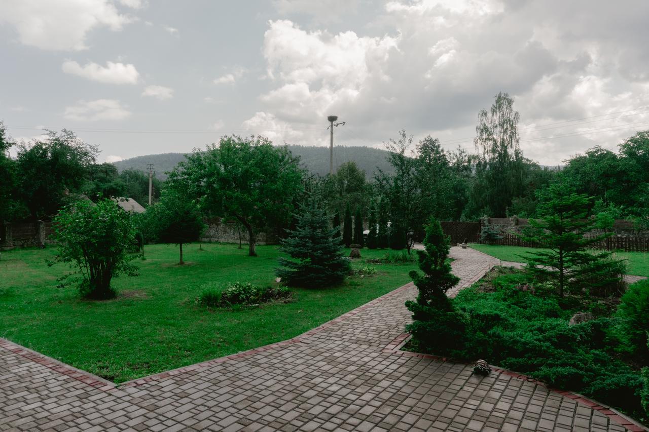Kryvyi Brid Βίλα Γιαρέμτσε Εξωτερικό φωτογραφία